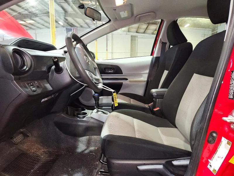 JTDKDTB32C1501055 — 2012 TOYOTA PRIUS C photo 7