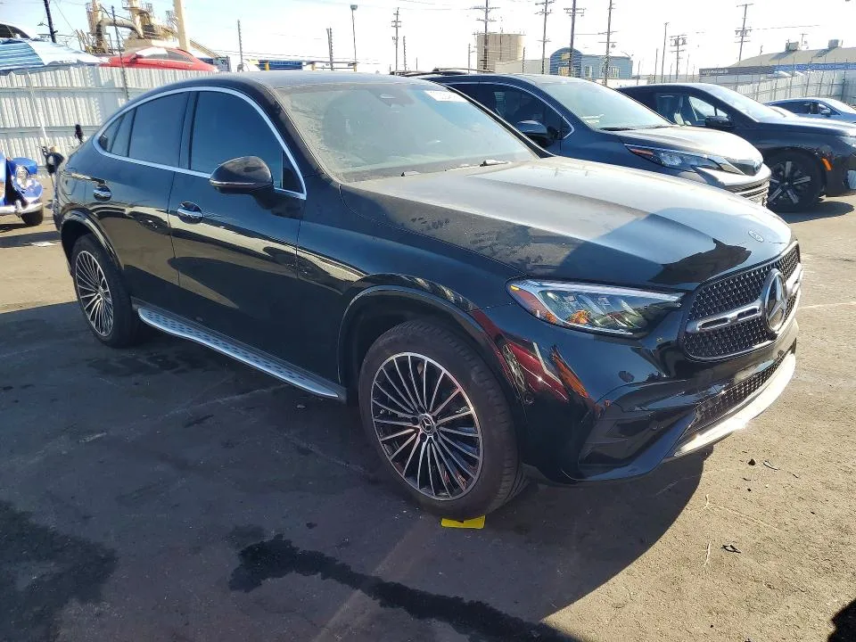 W1NKJ4HB5SF369447 — 2025 MERCEDES-BENZ GLC COUPE photo 4