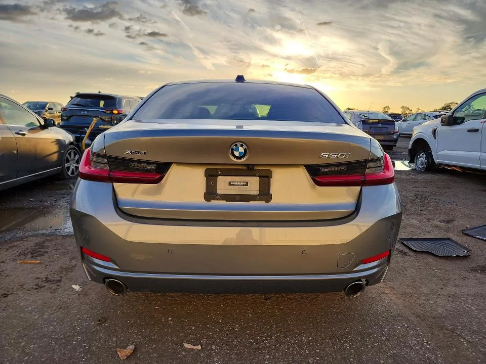 3MW89FF06P8D01632 — 2023 BMW 330XI photo 6