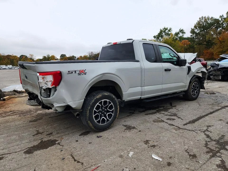 1FTEX1EP7PKF13046 — 2023 FORD F150 photo 3