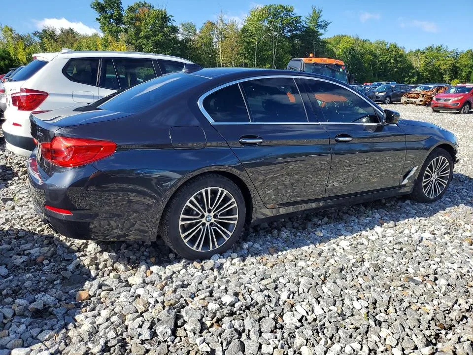 WBAJA7C51JWA74771 — 2018 BMW 530 photo 3