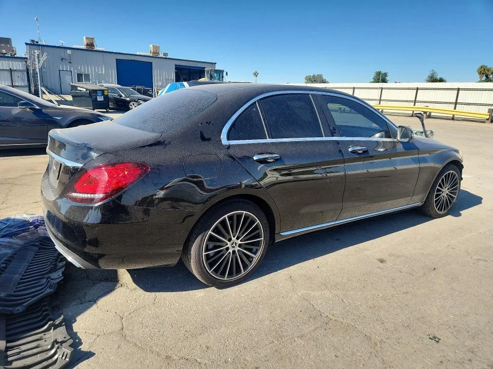 W1KWF8DB0MR627162 — 2021 MERCEDES-BENZ C photo 3