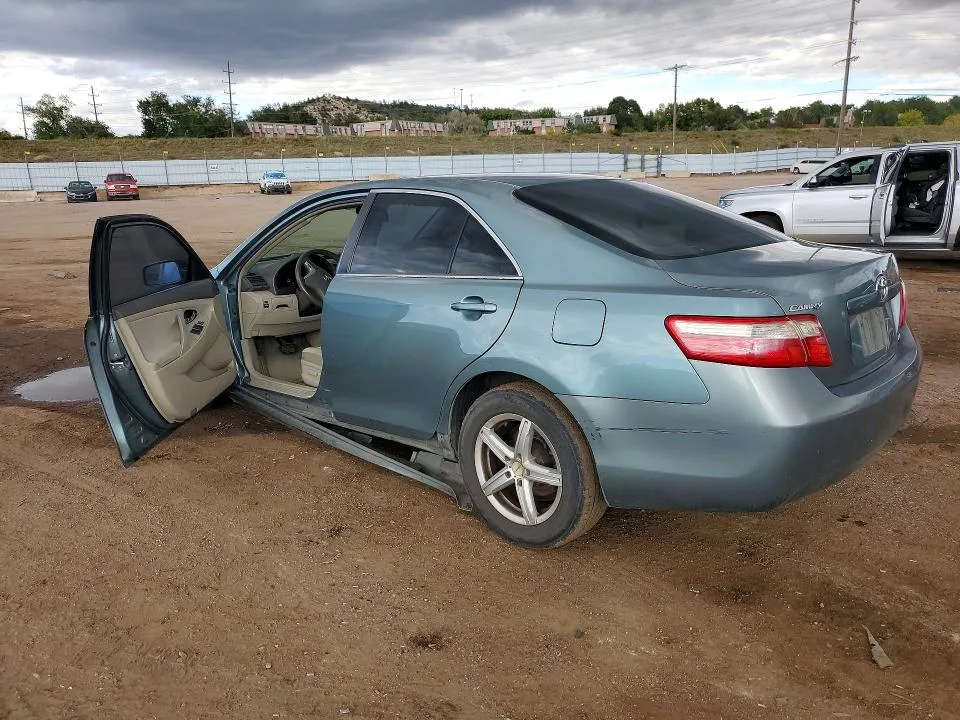 4T1BE46KX7U589972 — 2007 TOYOTA CAMRY photo 2
