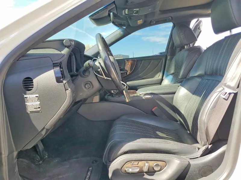 JTHC5LFF4J5001084 — 2018 LEXUS LS photo 7