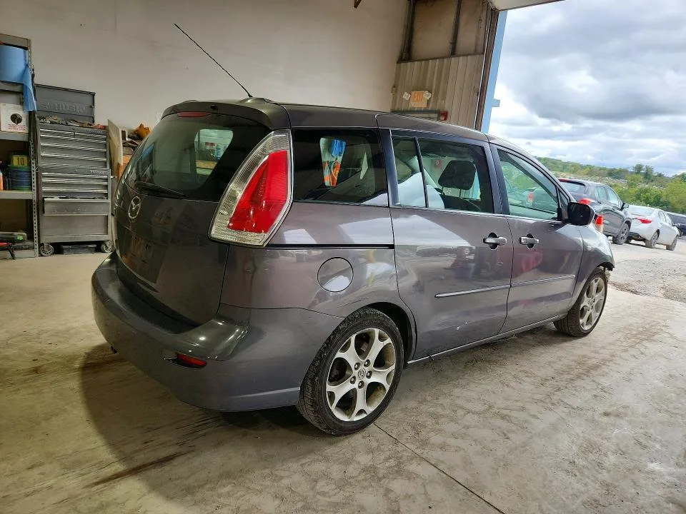 JM1CR293580317327 — 2008 MAZDA 5 photo 3