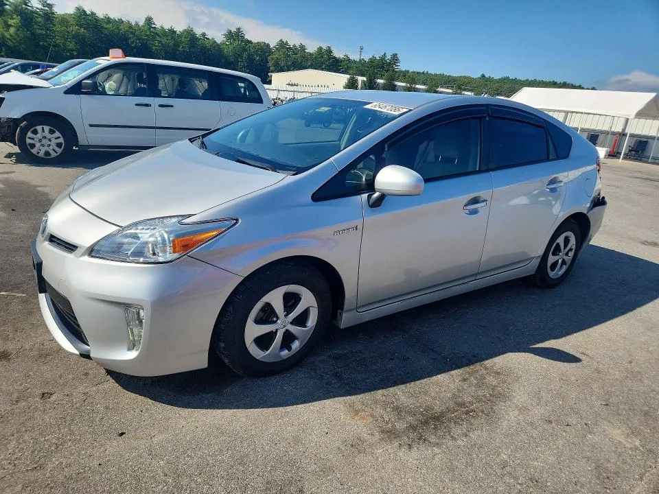 JTDKN3DU4E0382419 — 2014 TOYOTA PRIUS photo 1