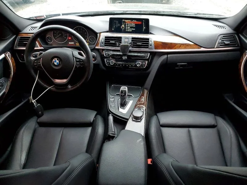 WBA8E3C54GK504771 — 2016 BMW 328 photo 8