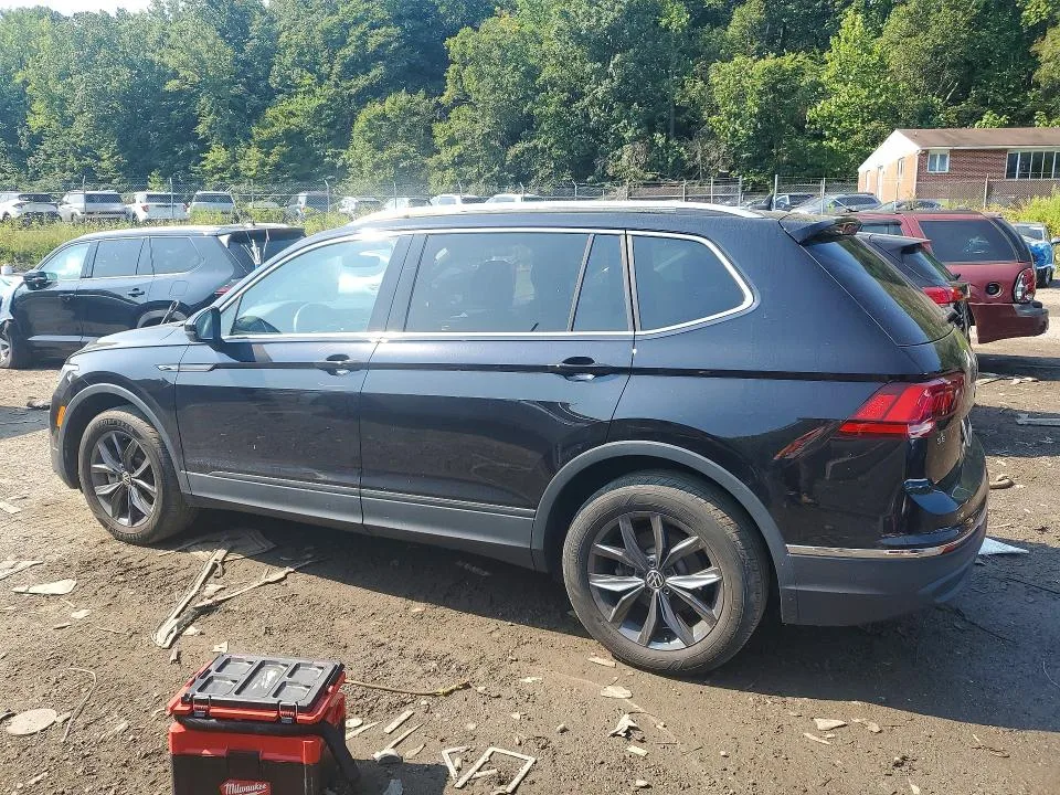 3VVNB7AX6PM095676 — 2023 VOLKSWAGEN TIGUAN photo 2