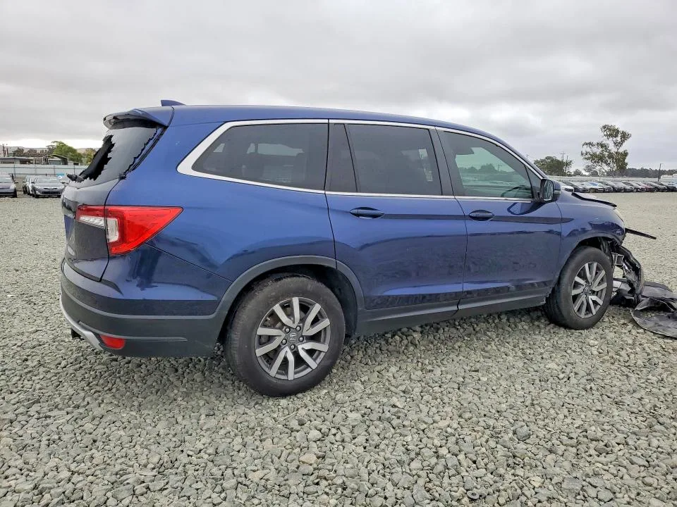 5FNYF5H52KB003131 — 2019 HONDA PILOT photo 3
