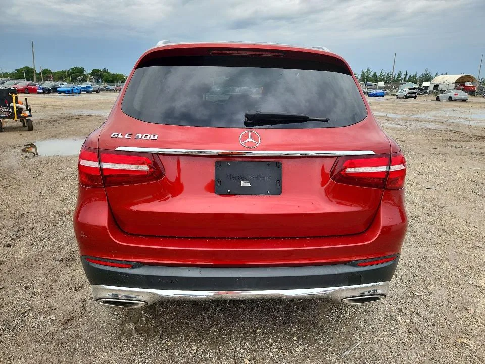 WDC0G4JB2KF570269 — 2019 MERCEDES-BENZ GLC photo 6