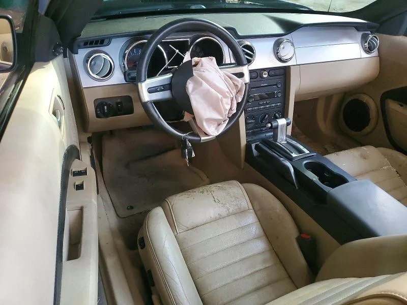 1ZVHT85H865196298 — 2006 FORD MUSTANG photo 8