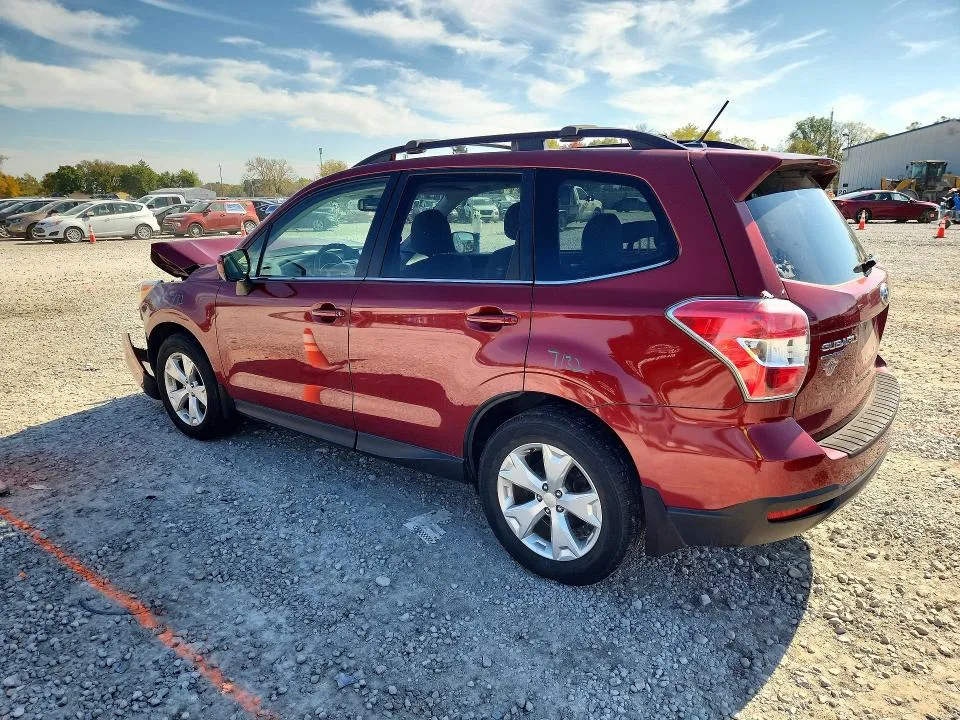 JF2SJAKC4FH564975 — 2015 SUBARU FORESTER photo 2