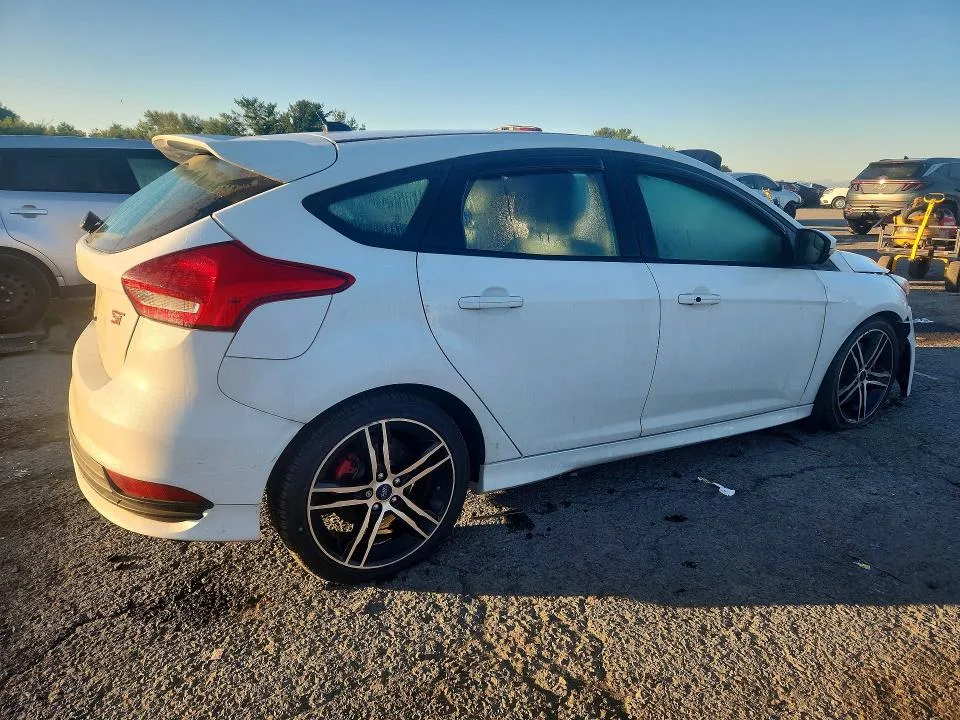 1FADP3L9XHL345335 — 2017 FORD FOCUS photo 3