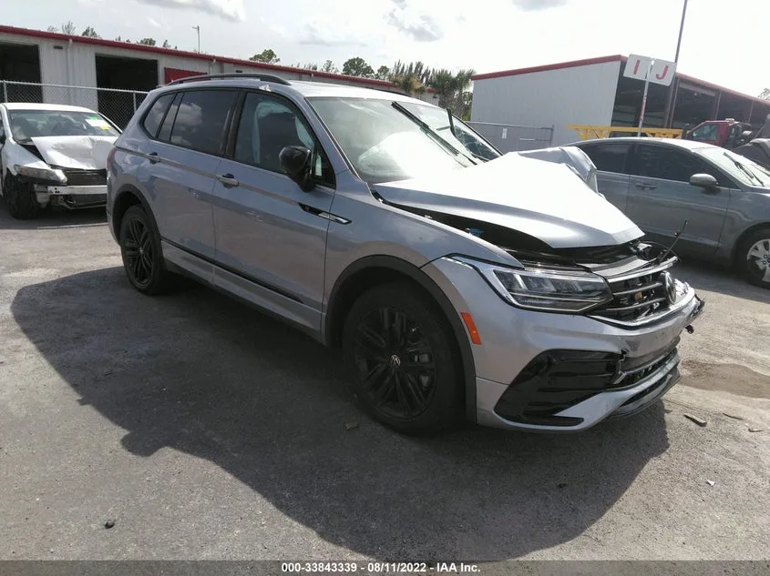 3VVCB7AX6NM049494 — 2022 VOLKSWAGEN Tiguan photo 11