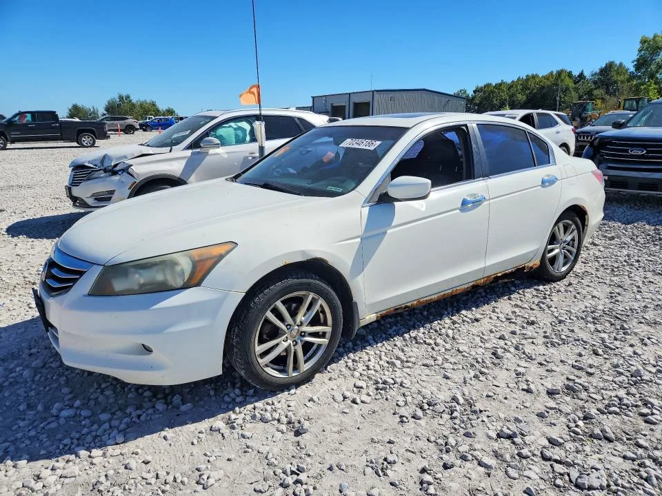 1HGCP3F86BA800520 — 2011 HONDA ACCORD