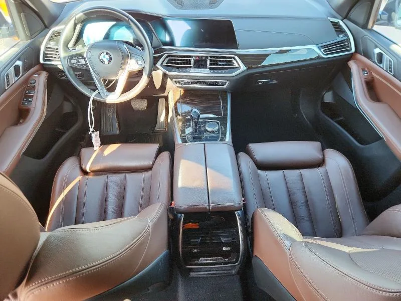 5UXCR4C07M9F05994 — 2021 BMW X5 photo 8