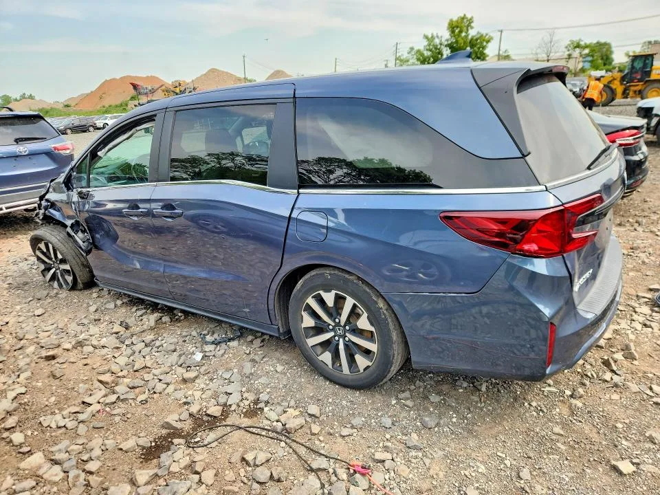5FNRL6H60SB008016 — 2025 HONDA ODYSSEY photo 2