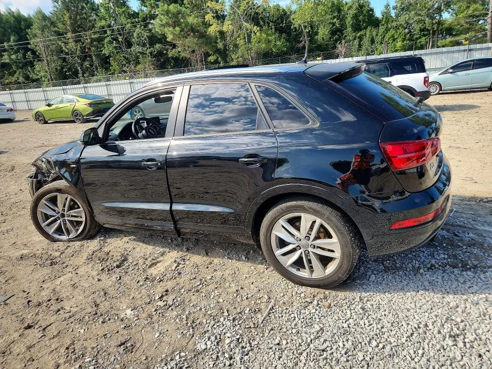 WA1BCCFS2JR001068 — 2018 AUDI Q3 photo 2