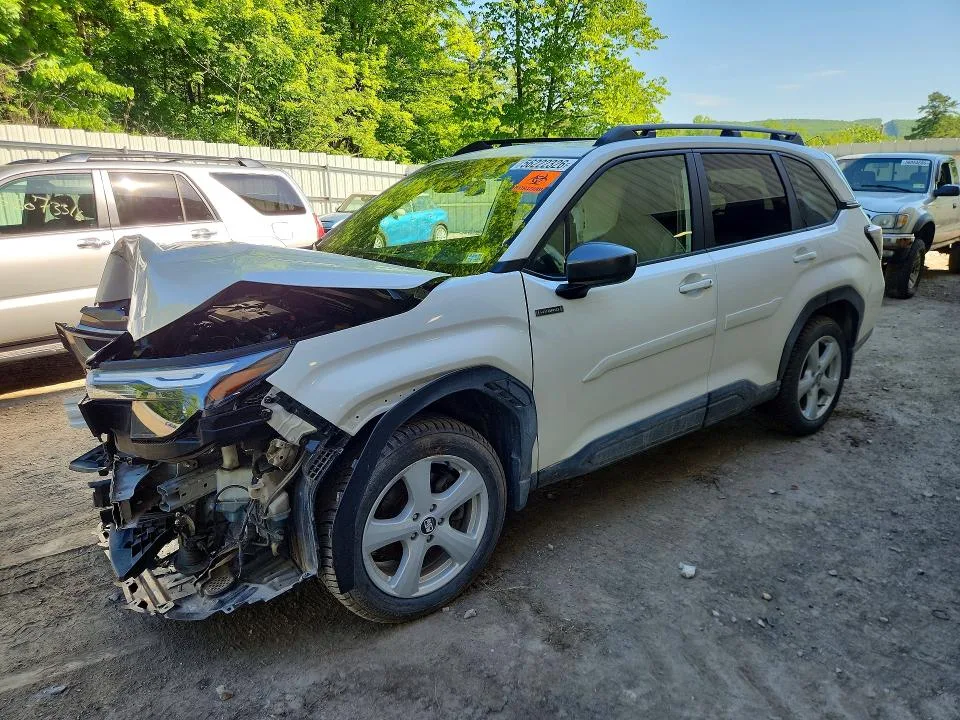 JF2SLSED3SH403080 — 2025 SUBARU FORESTER photo 1