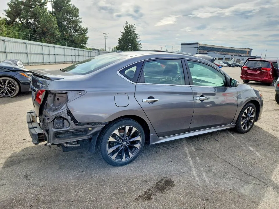 3N1CB7AP5JY230624 — 2018 NISSAN SENTRA photo 3