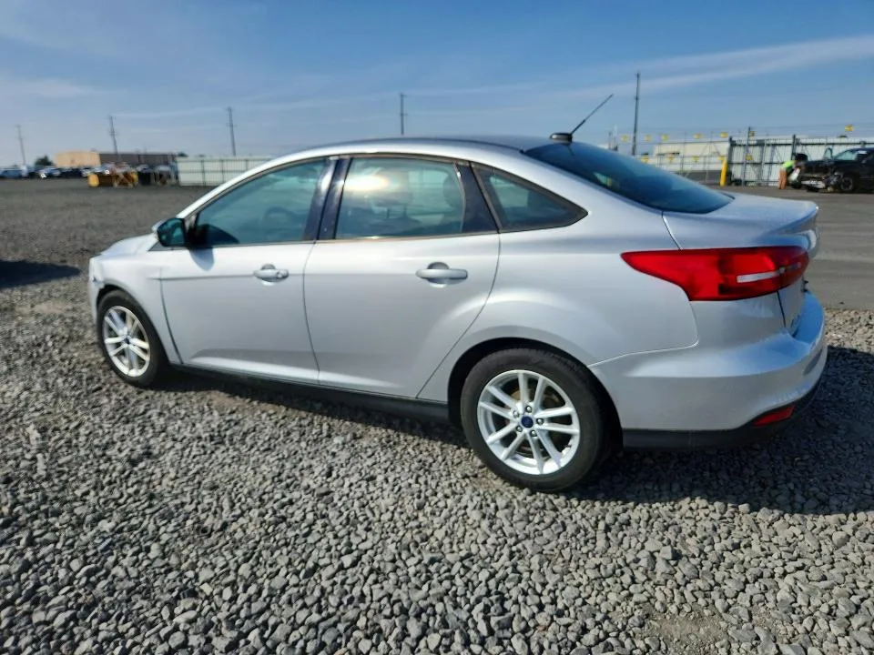 1FADP3F20GL322188 — 2016 FORD FOCUS photo 2