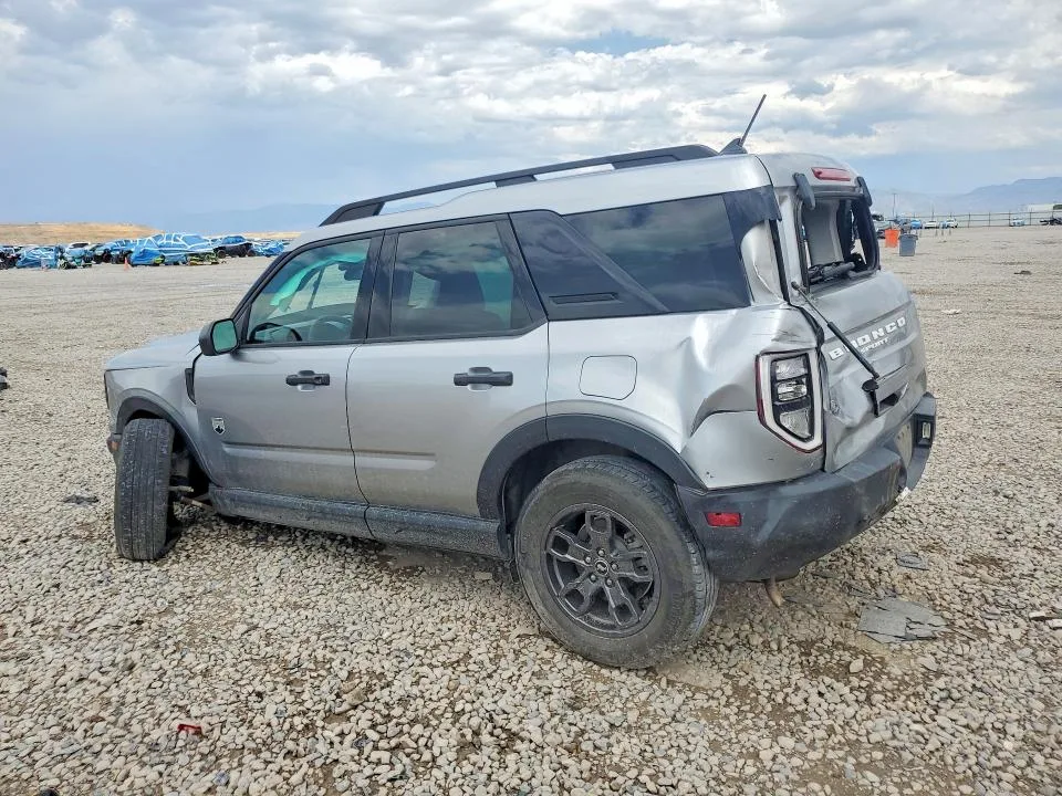 3FMCR9B66PRD69718 — 2023 FORD BRONCO SPORT photo 2