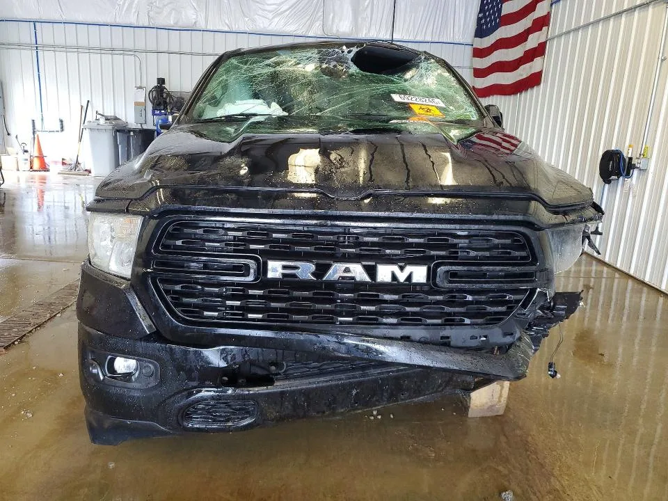 1C6SRFFT5NN391361 — 2022 RAM 1500 photo 5
