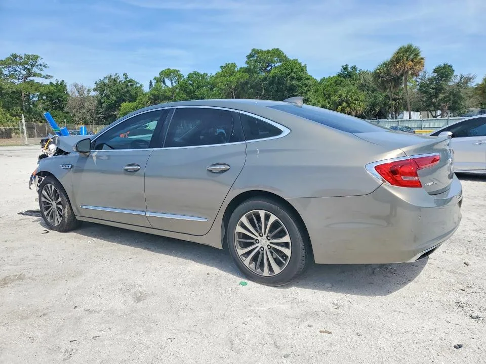1G4ZP5SS4HU194336 — 2017 BUICK LACROSSE photo 2