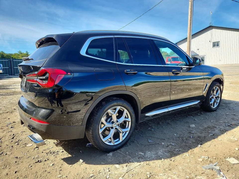 5UX53DP05P9R90688 — 2023 BMW X3 photo 3