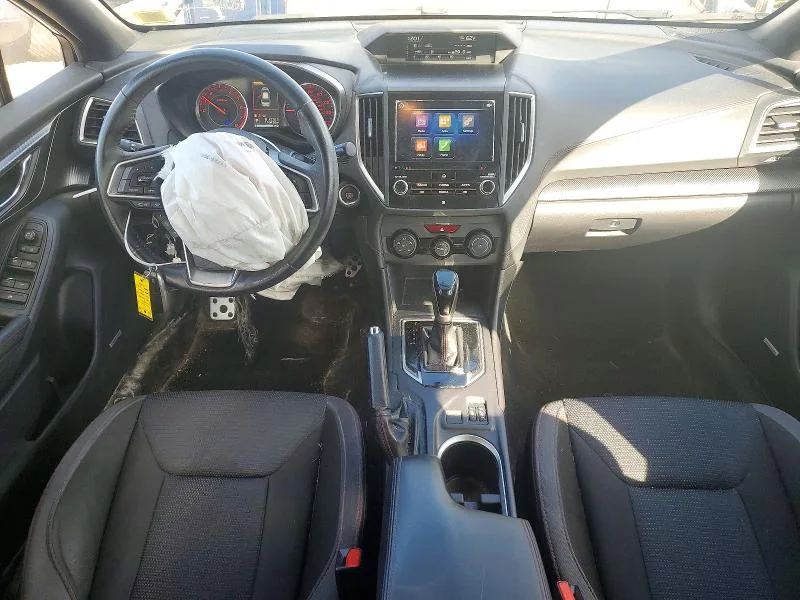 4S3GTAL62H3746018 — 2017 SUBARU IMPREZA photo 8