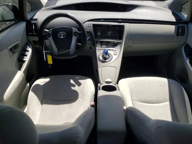 JTDKN3DU0C1601934 — 2012 TOYOTA PRIUS photo 8
