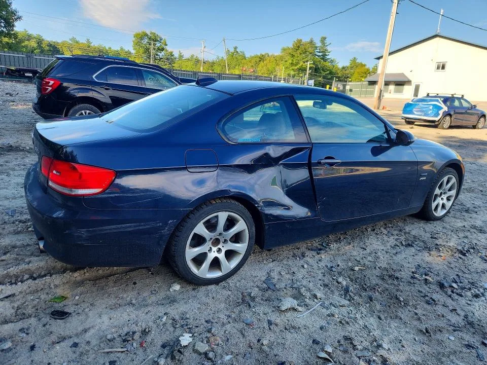 WBAWC73559E067692 — 2009 BMW 335 photo 3