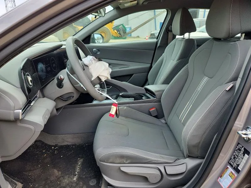 KMHLM4DG3RU783963 — 2024 HYUNDAI ELANTRA photo 7