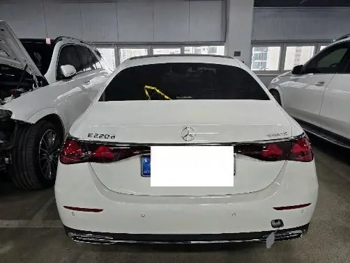 W1KLF0FB6SA149147 — 2025 MERCEDES-BENZ E220 d 4MATIC