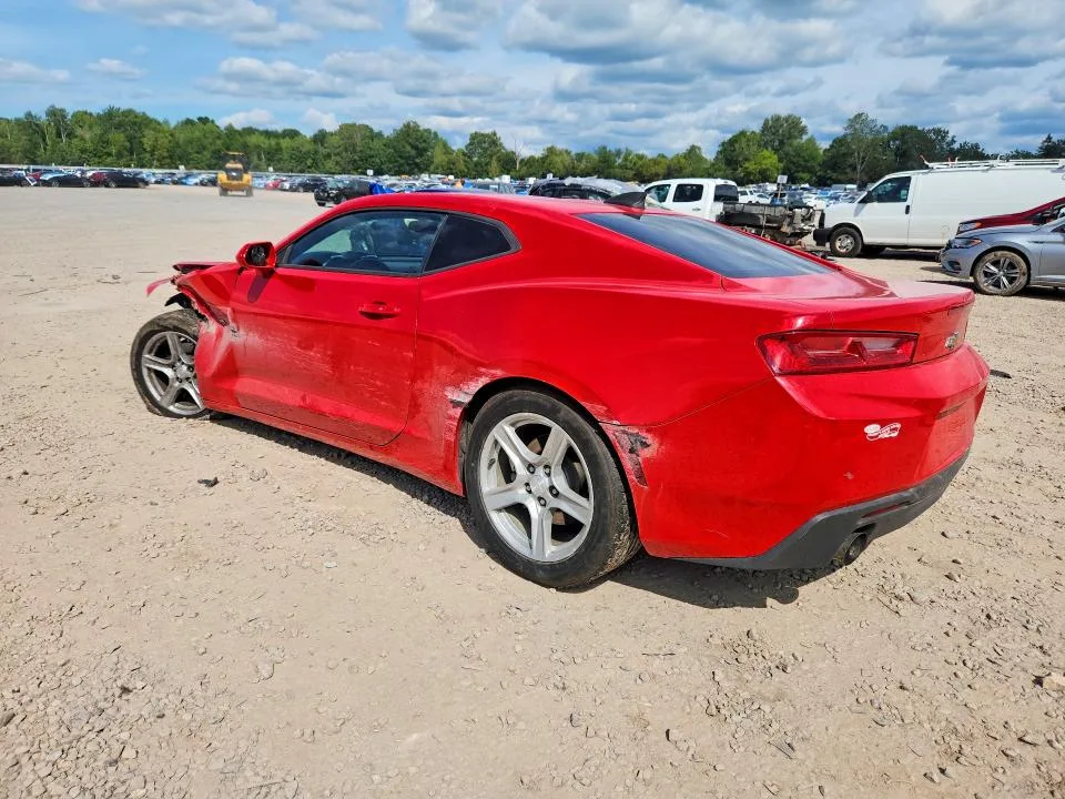 1G1FB1RS2J0183572 — 2018 CHEVROLET CAMARO photo 2