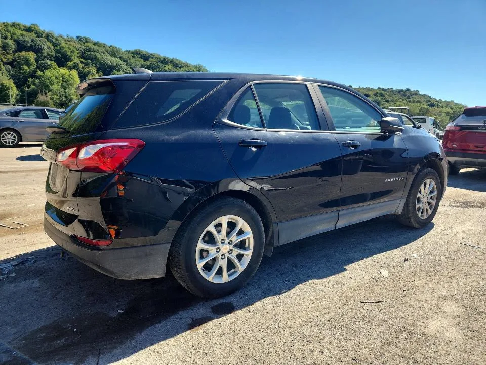 2GNAXSEV9L6251764 — 2020 CHEVROLET EQUINOX photo 3