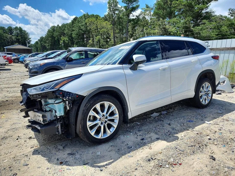 5TDDZRBH6MS066537 — 2021 TOYOTA HIGHLANDER