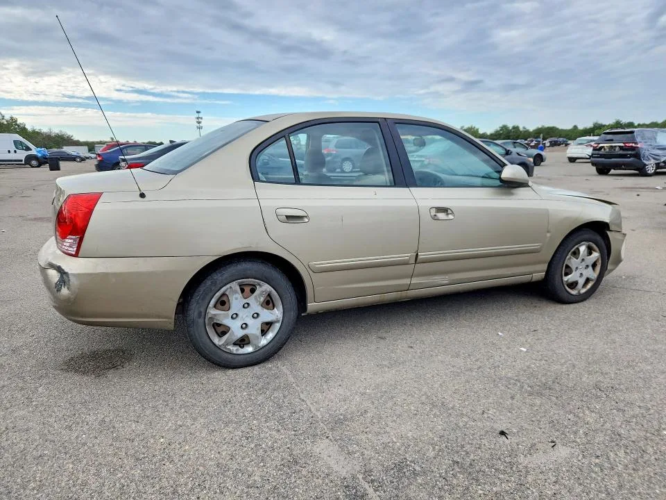 KMHDN46D65U955868 — 2005 HYUNDAI ELANTRA photo 3