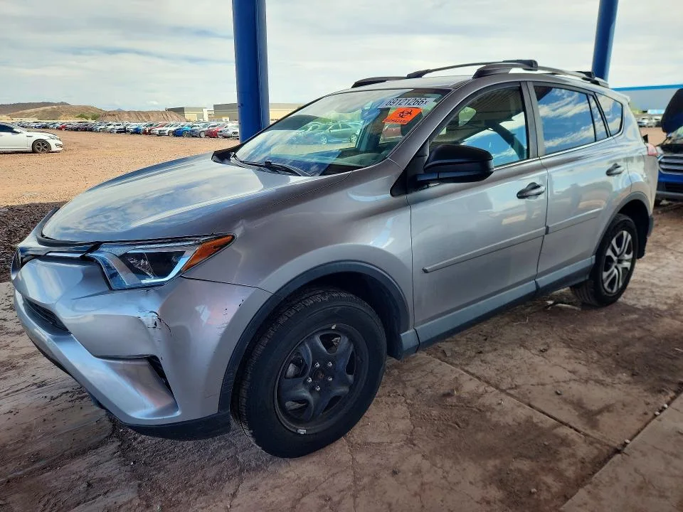 2T3ZFREV4HW345358 — 2017 TOYOTA RAV4