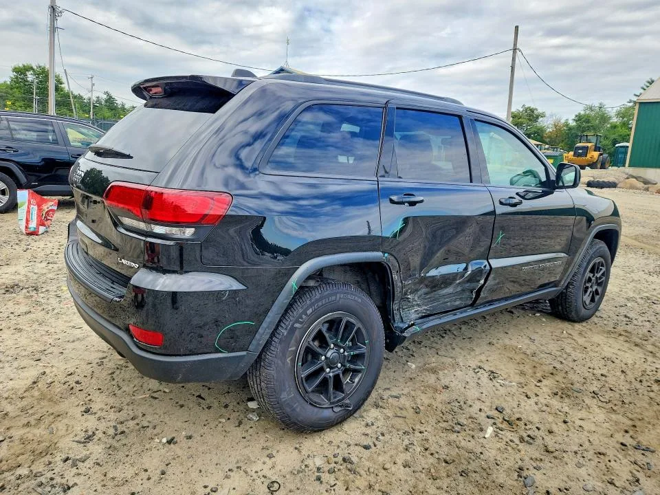 1C4RJFAG7LC207166 — 2020 JEEP GRAND CHEROKEE photo 3