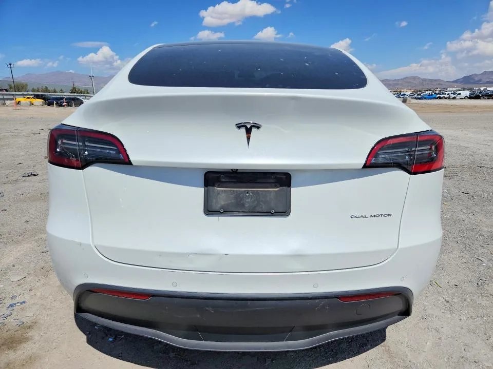 5YJYGDEE5MF146220 — 2021 TESLA MODEL Y photo 6