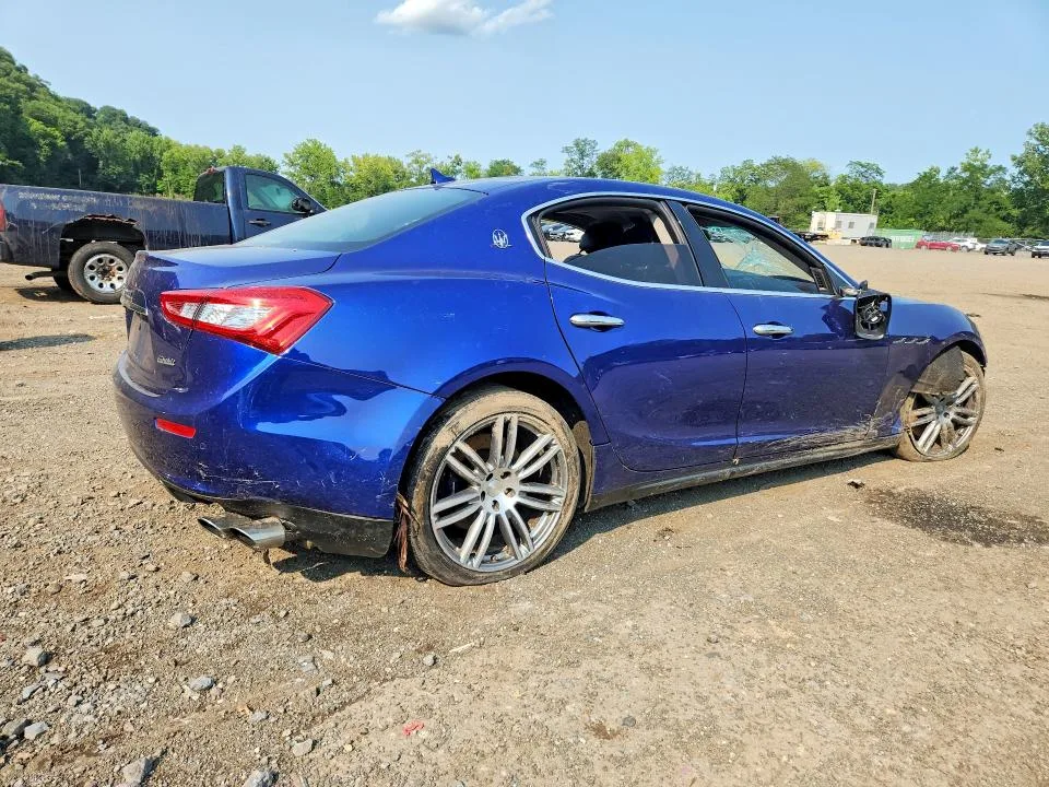 ZAM57RTA8G1171122 — 2016 MASERATI GHIBLI photo 3