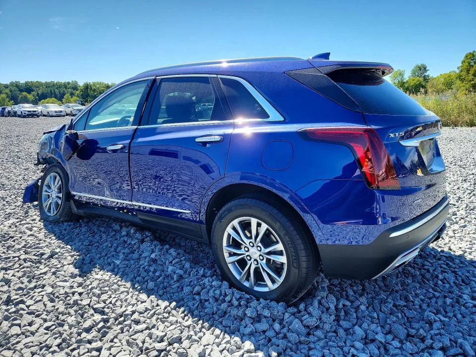 1GYKNDR45PZ150404 — 2023 CADILLAC XT5 photo 2