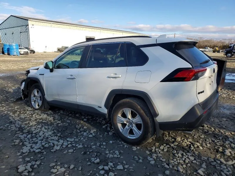JTMRWRFV5MD119481 — 2021 TOYOTA RAV4 photo 2