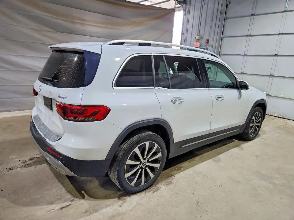 W1N4M4HB0LW028975 — 2020 MERCEDES-BENZ GLB photo 3
