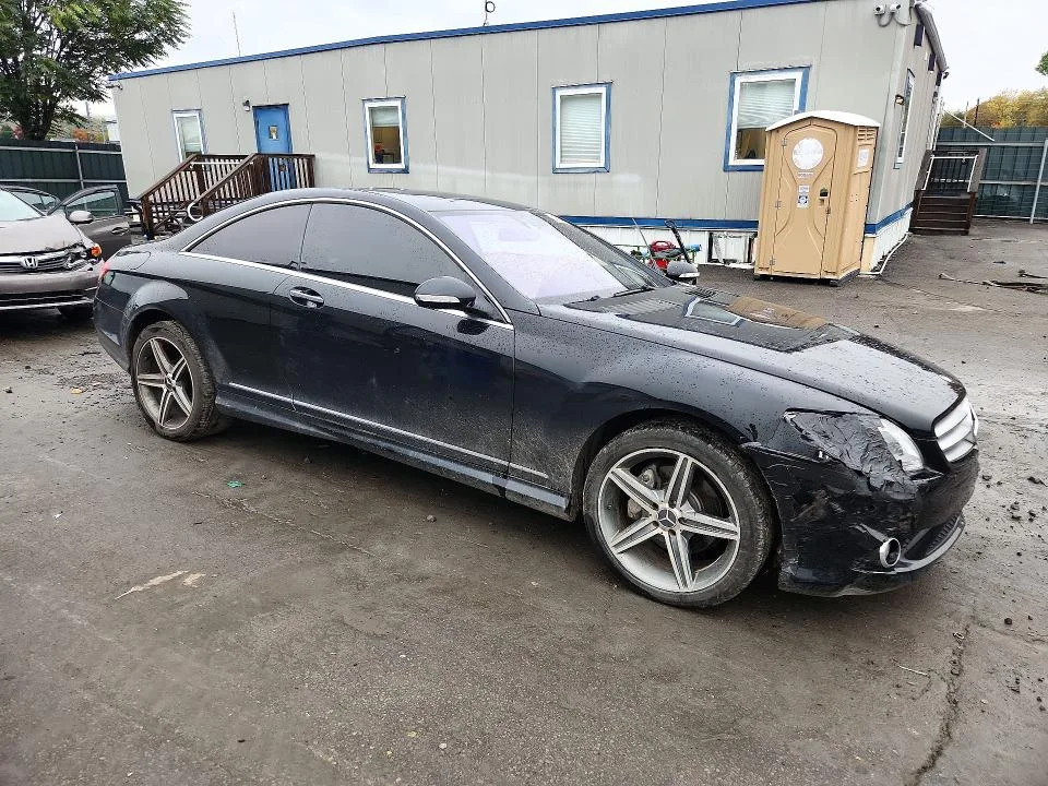 WDDEJ71X68A018988 — 2008 MERCEDES-BENZ CL photo 4