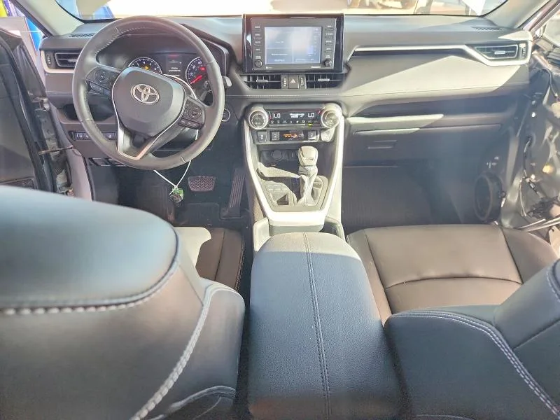 2T3A1RFV5LC068000 — 2020 TOYOTA RAV4 photo 8