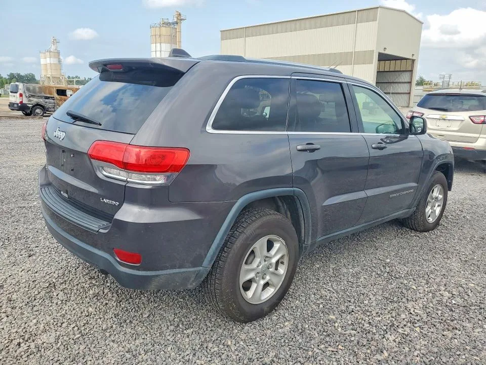 1C4RJFAG1GC398847 — 2016 JEEP GRAND CHEROKEE photo 3