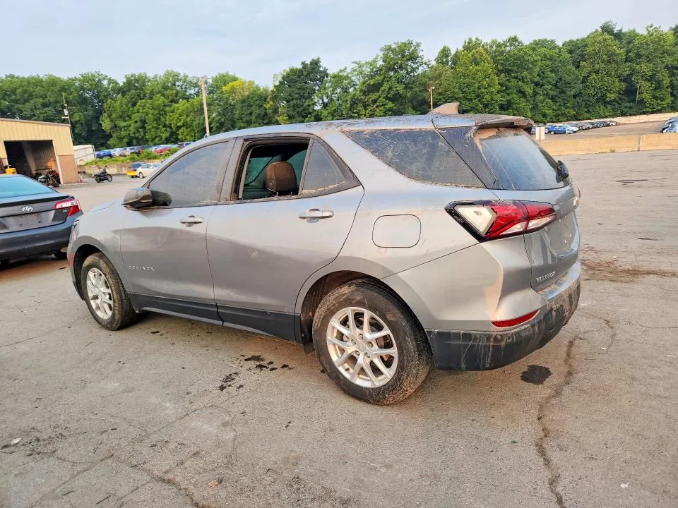 3GNAX5EG0RL281565 — 2024 CHEVROLET EQUINOX photo 2