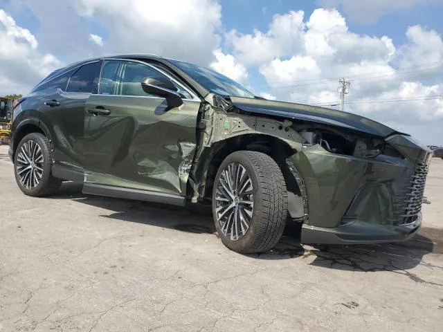 2T2BBMCA4PC005146 — 2023 LEXUS RX photo 4